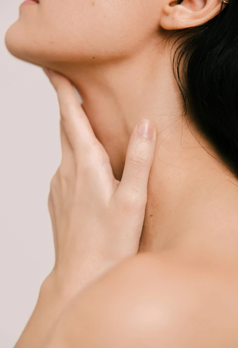 ANTI-AGING Laser Lifting · Volume & Thread Lifting